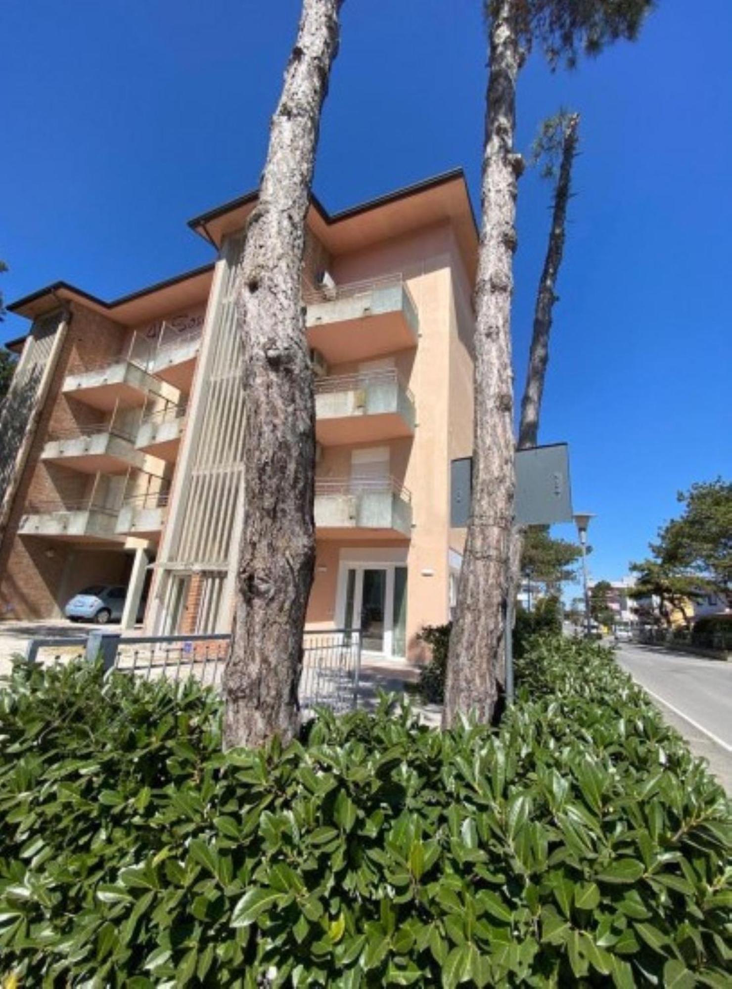 Discover Your Seaside Escape In Bibione Apartment Exterior photo